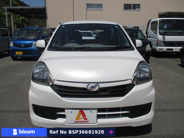 2013 Daihatsu Mira ES