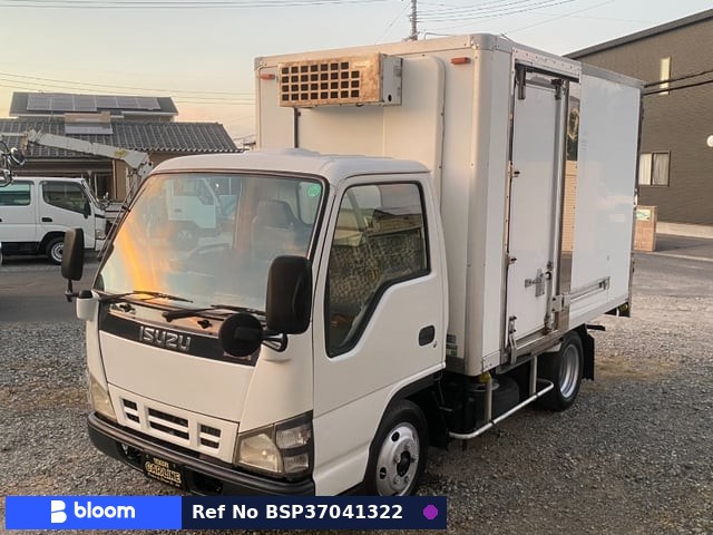 2004 Isuzu ELF Truck