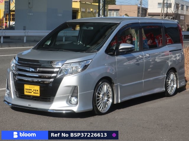 2014 Toyota Noah