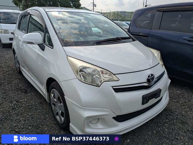 2011 Toyota Ractis
