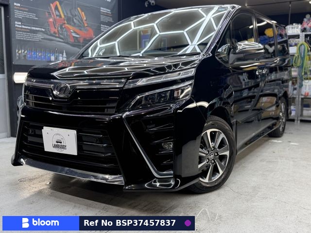 2020 Toyota Voxy