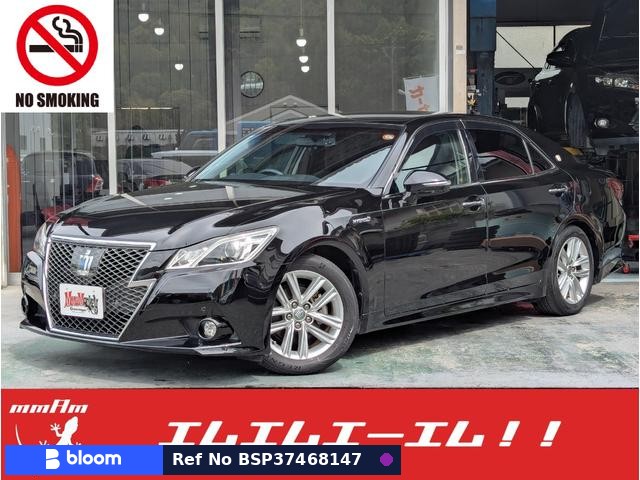 2014 Toyota Crown Hybrid