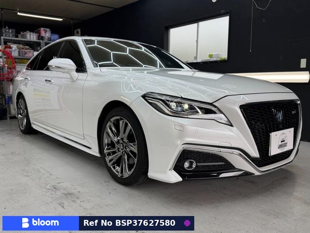 2021 Toyota Crown Hybrid