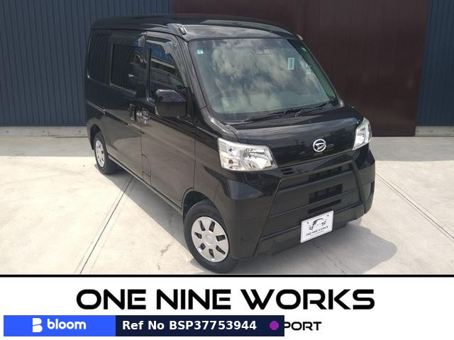 2018 Daihatsu Hijet Cargo