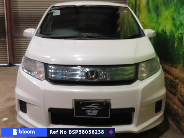 2013 Honda Freed Spike Hybrid