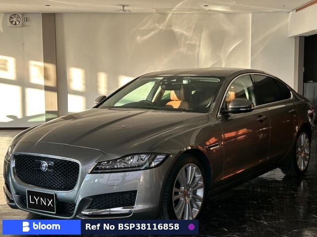 2019 Jaguar XF