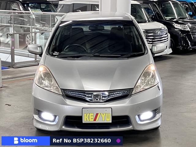 2012 Honda FIT Shuttle Hybrid