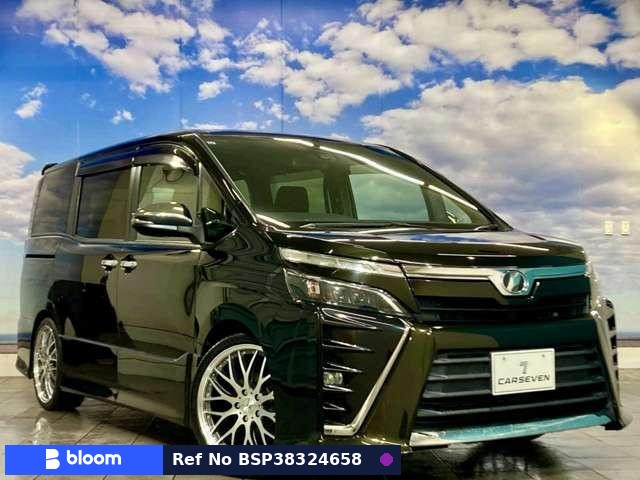 2017 Toyota Voxy