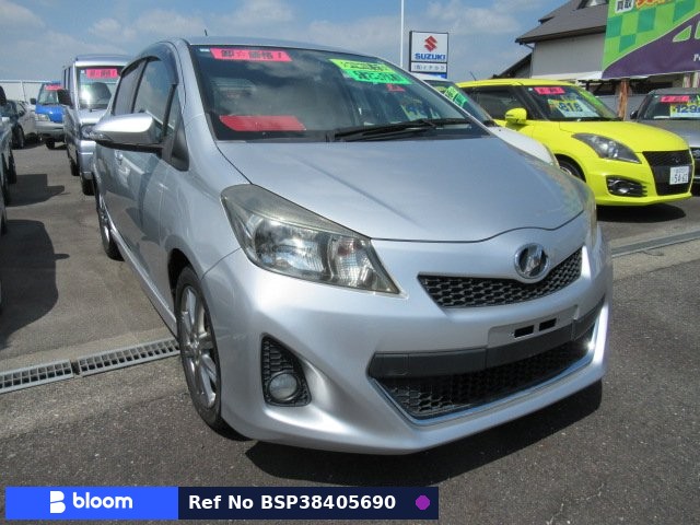 2011 Toyota Vitz