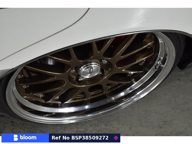 2001 Toyota Crown Majesta