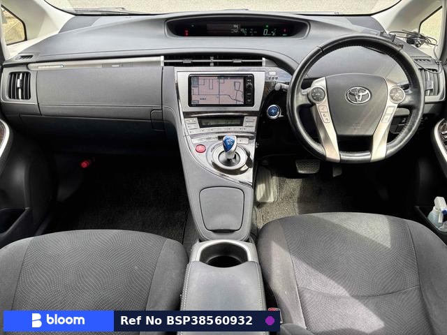 2014 Toyota Prius PHV