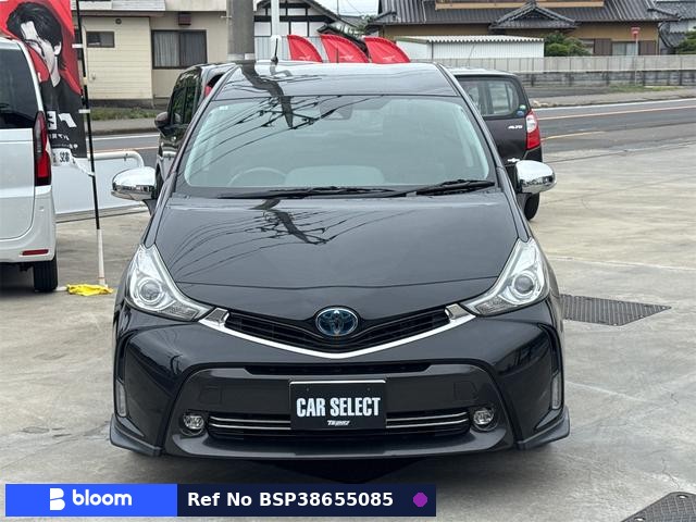 2019 Toyota Prius Alpha