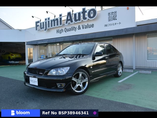 2000 Toyota Altezza
