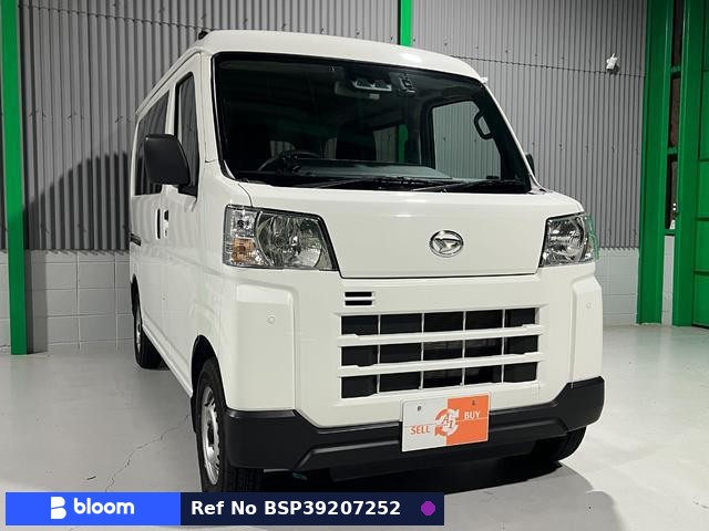 2022 Daihatsu Hijet Cargo
