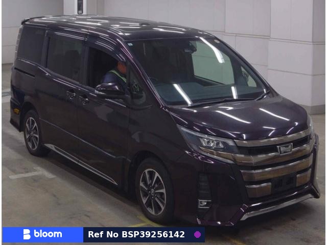 2017 Toyota Noah
