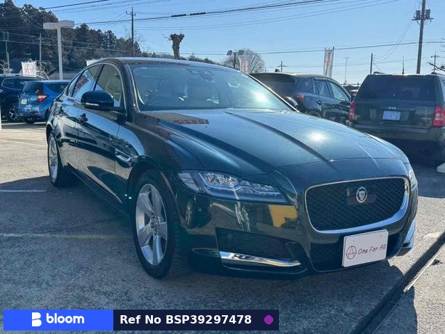 2017 Jaguar XF