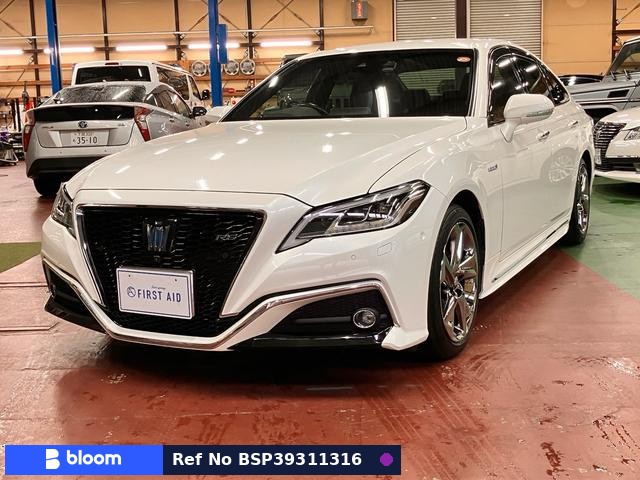 2018 Toyota Crown Hybrid