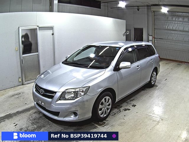 2011 Toyota Corolla Fielder