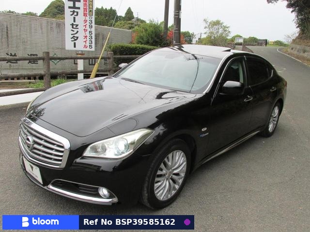 2012 Nissan Cima