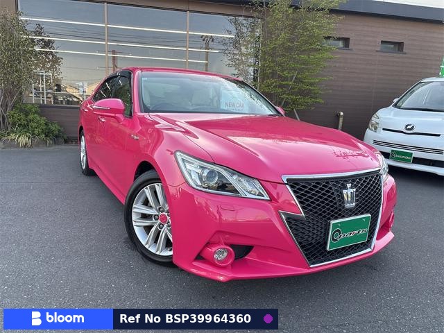 2013 Toyota Crown Hybrid