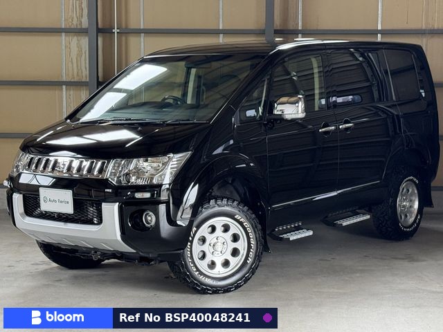 2016 Mitsubishi Delica D5