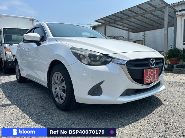 2015 Mazda Demio