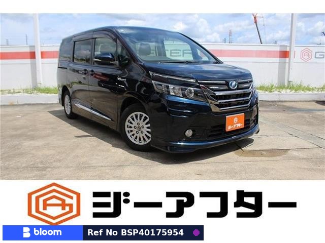 2014 Toyota Voxy