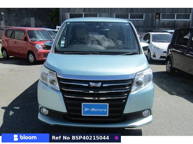 2014 Toyota Noah
