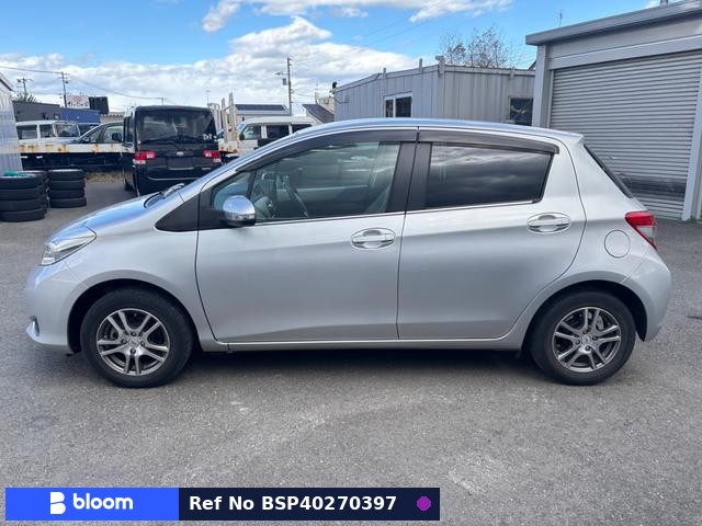 2011 Toyota Vitz