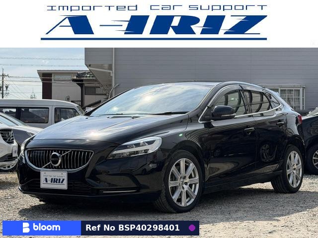 2017 Volvo V40