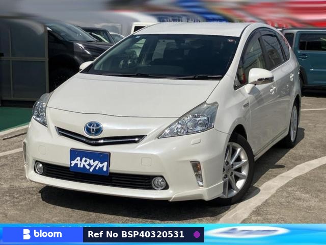 2012 Toyota Prius Alpha