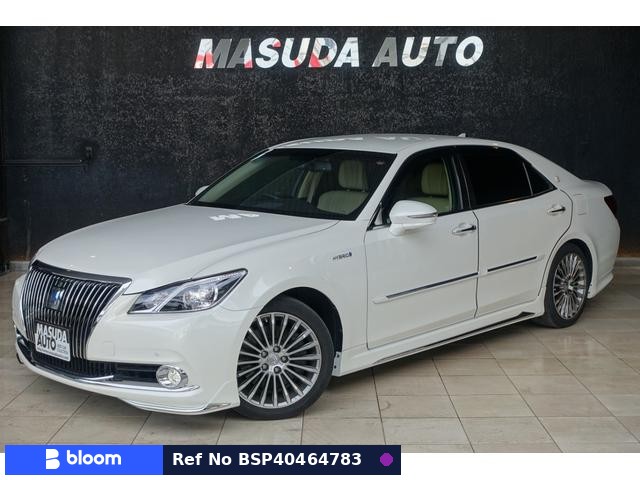 2014 Toyota Crown Majesta