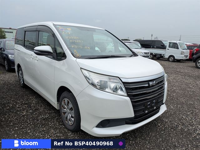 2015 Toyota Noah