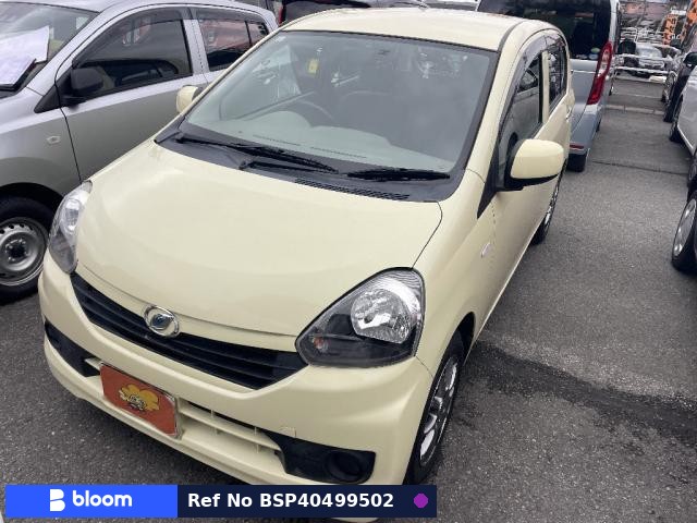 2017 Daihatsu Mira ES