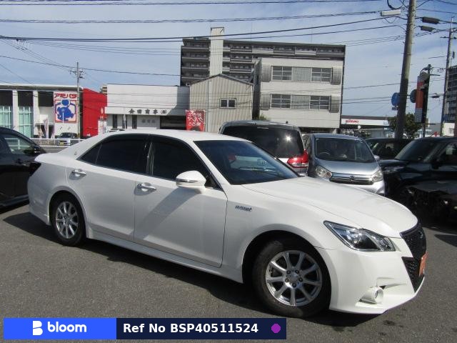 2014 Toyota Crown Hybrid