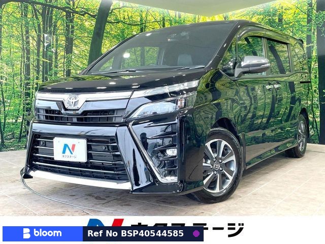 2021 Toyota Voxy