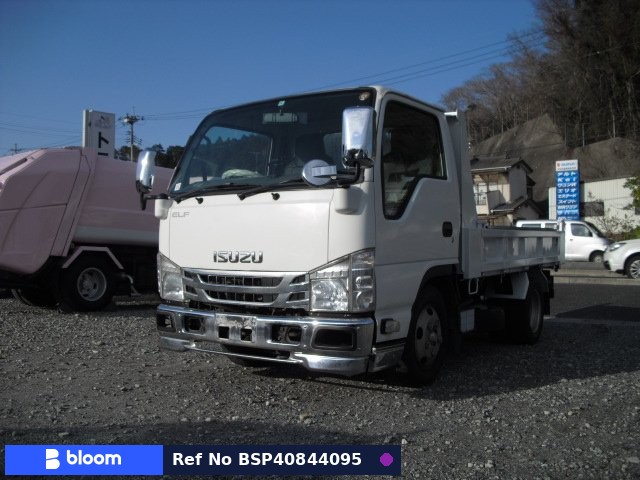 2012 Isuzu ELF Truck