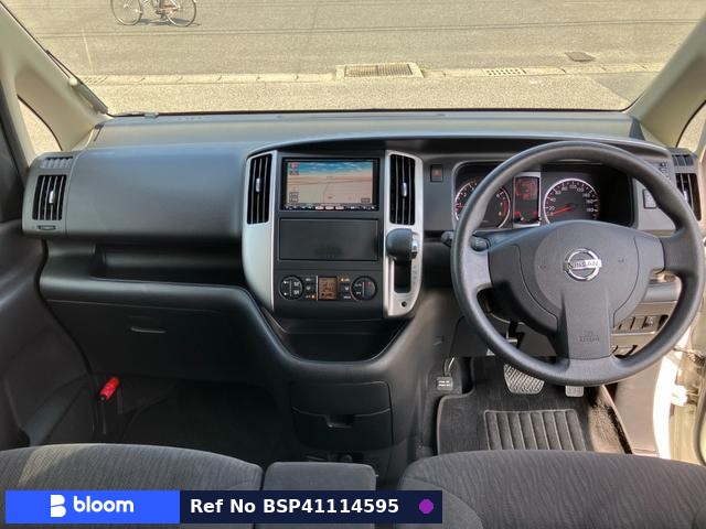 2010 Nissan Serena