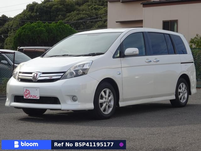 2012 Toyota Isis