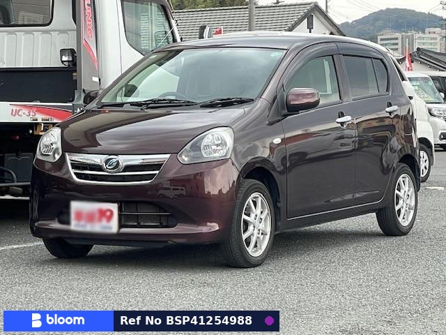 2013 Daihatsu Mira ES