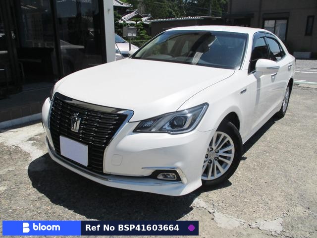 2015 Toyota Crown