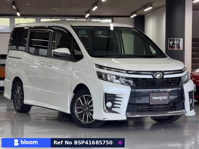 2014 Toyota Voxy