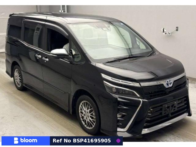 2021 Toyota Voxy