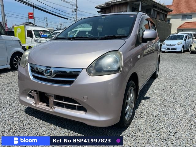 2013 Daihatsu Mira ES
