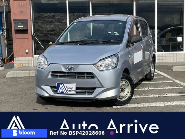 2018 Daihatsu Mira ES
