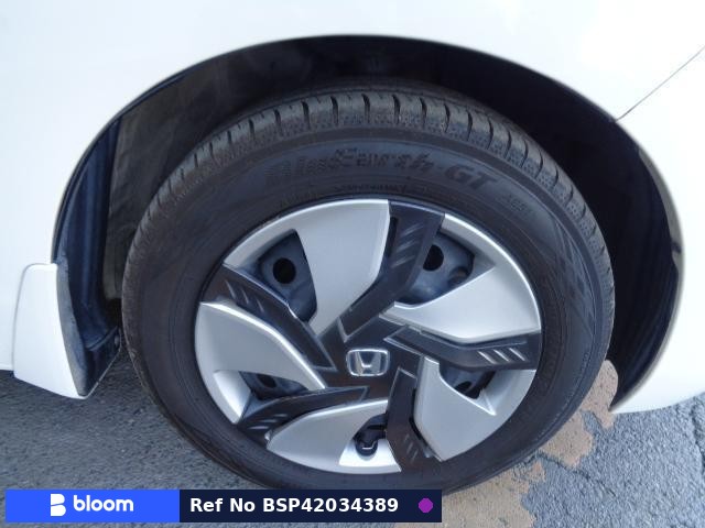 2014 Honda FIT Hybrid
