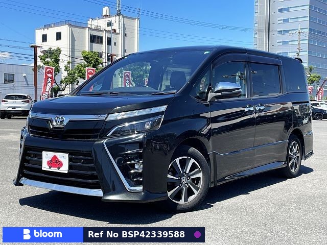 2021 Toyota Voxy