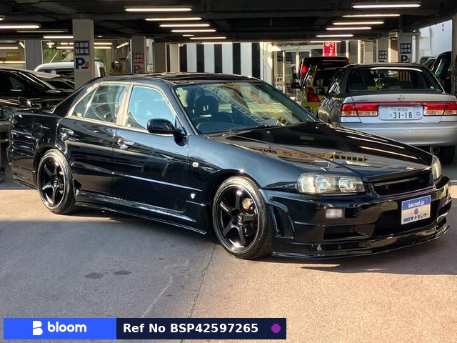 2000 Nissan Skyline