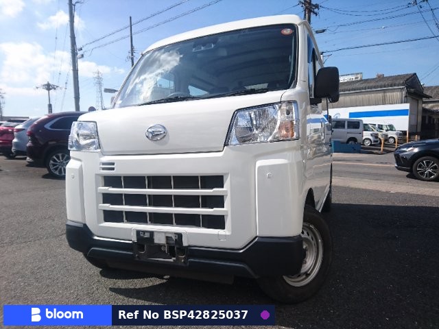 2024 Daihatsu Hijet Deckvan