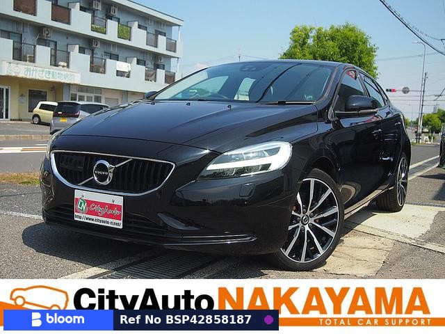 2017 Volvo V40